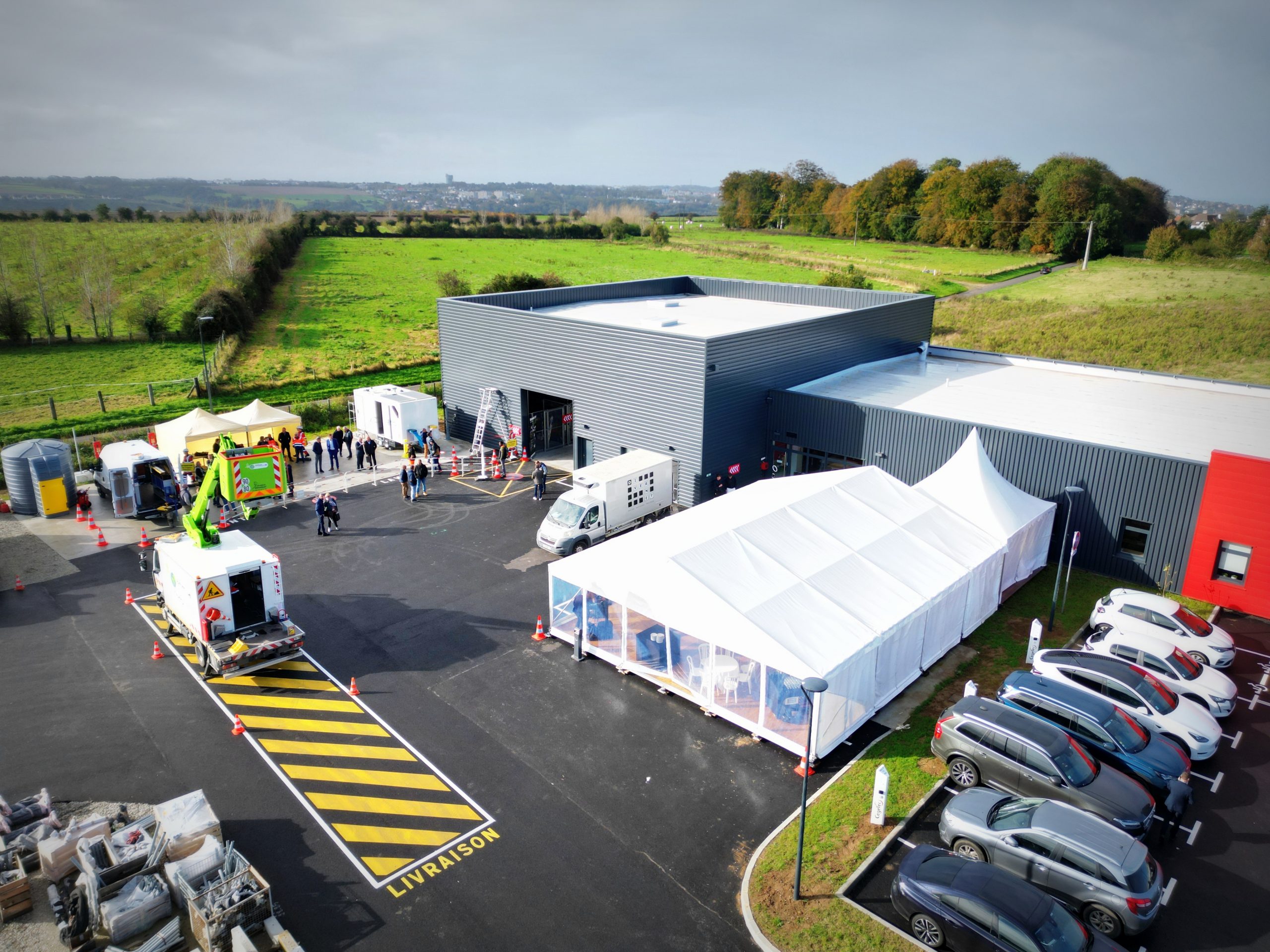bâtiments cegelec sdem LR vus du ciel